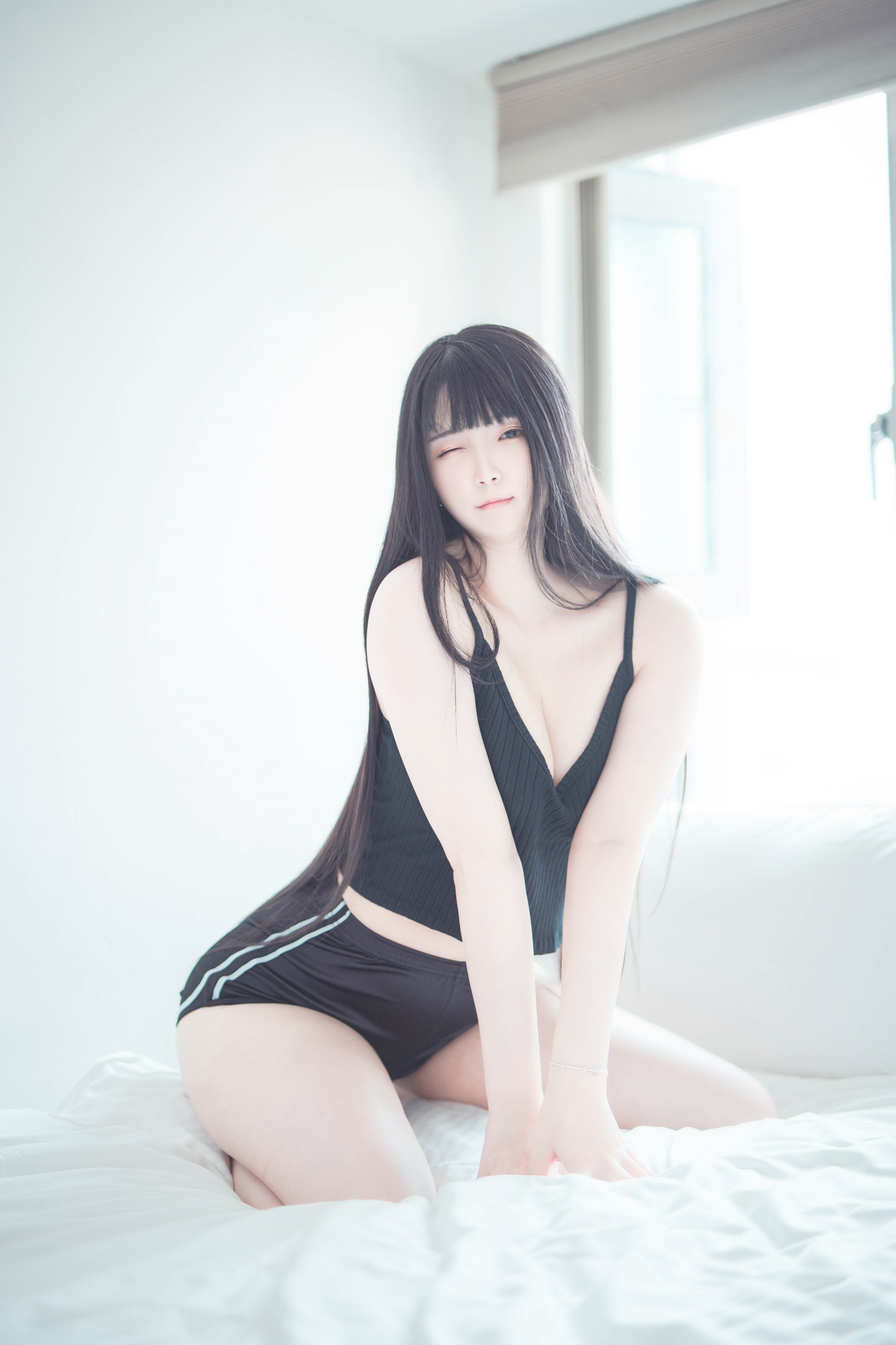 图片[1]-落落Raku – NO.007 Weekend[44P]-XikXak